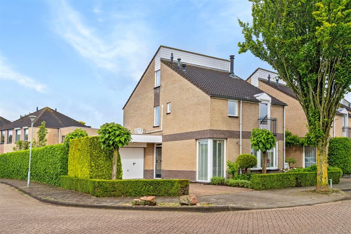 de Lentenier 25 in Valkenswaard foto