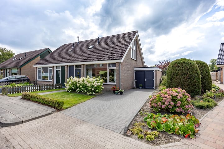 De Lijnbaan 21 in Ulrum foto