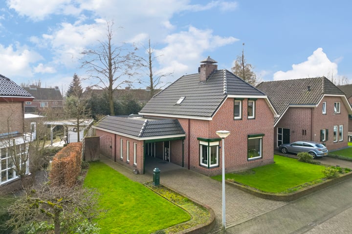 de Lijsterbes 19 in Didam foto