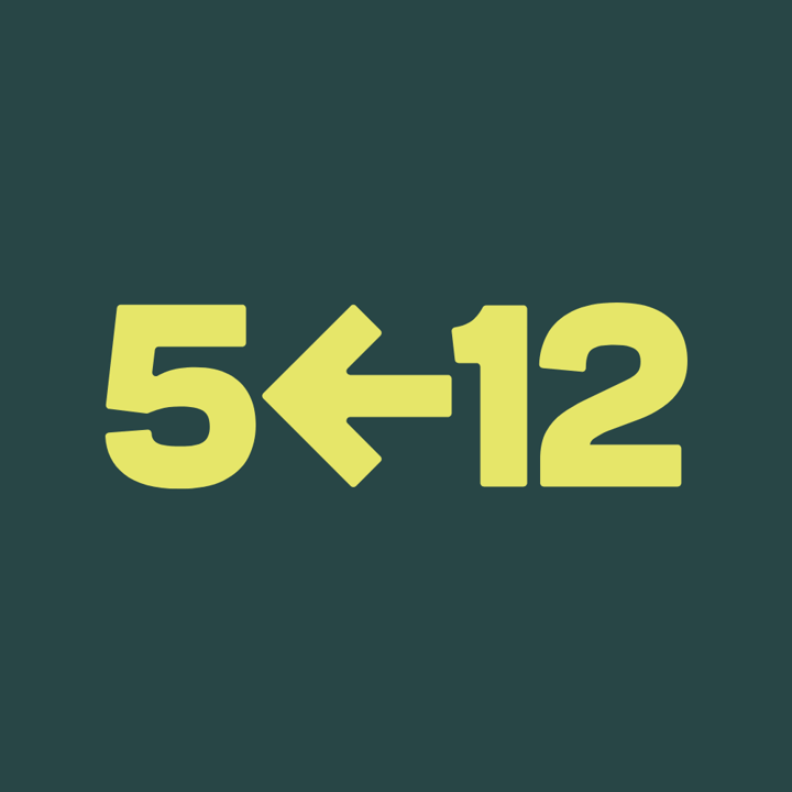 Logo De Makelaars van 5VOOR12