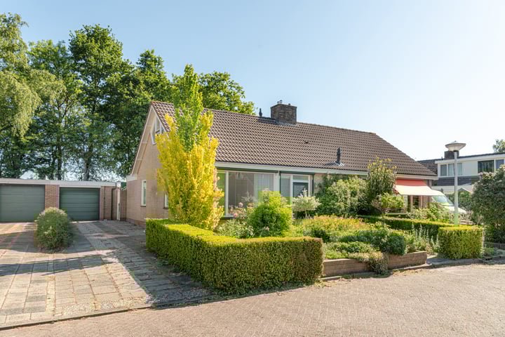 De Meente 13 in Joure foto