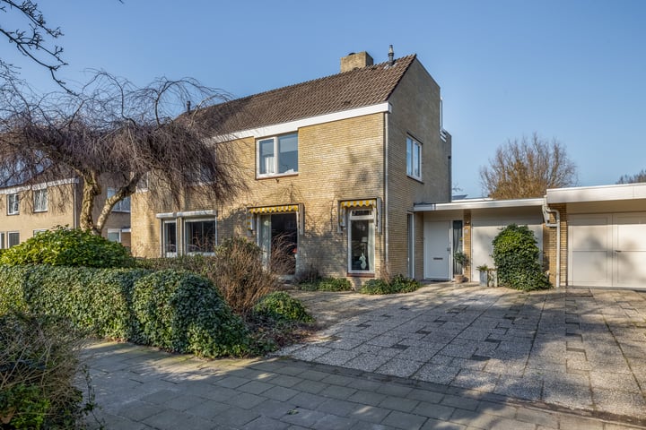 De Meeren 14 in Zevenbergen foto