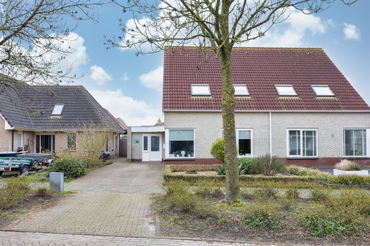 De Meerkoet 8 in Harlingen foto