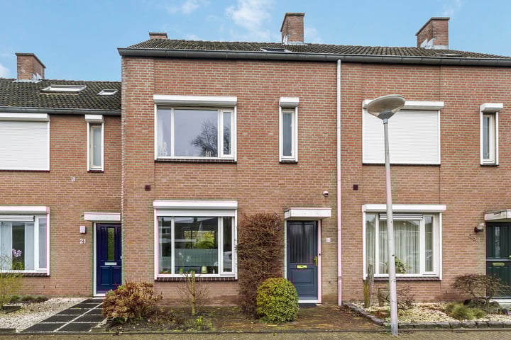 de Molenwiek 23 in Valkenswaard foto