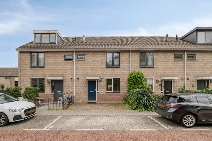 de Noordbank 19 in Rozenburg