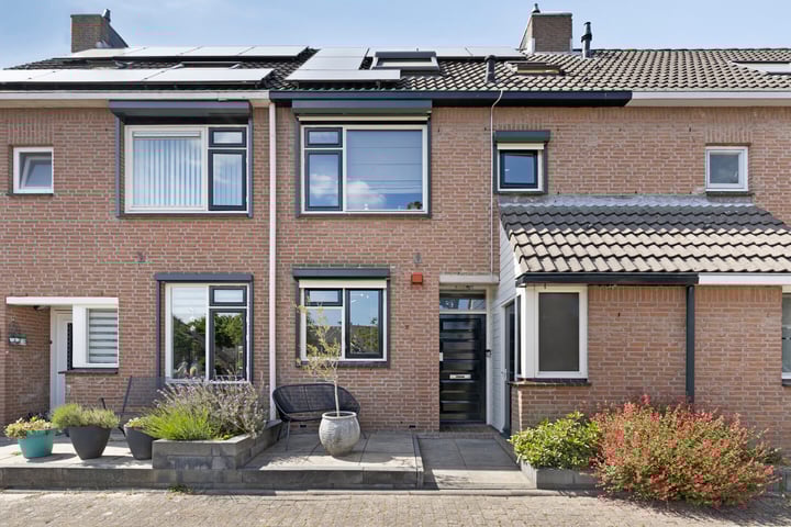 De Panneboeter 13 in Hendrik-Ido-Ambacht foto