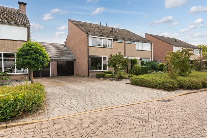 De Patrijs 17 in Vriezenveen foto