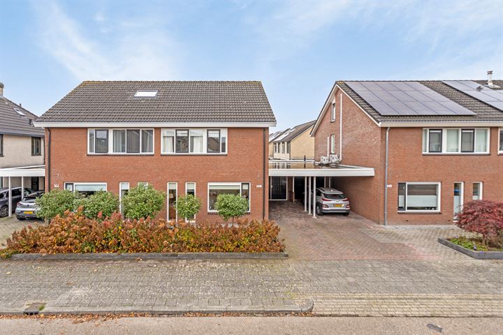 De Plevier 146 in Almelo foto