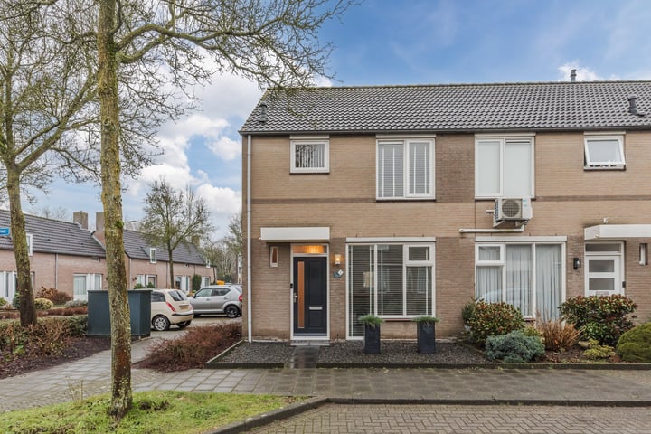 De Ploegschaar 1 in Berkel-Enschot foto