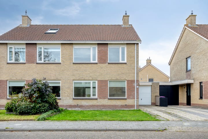 de Reling 31 in Heerenveen foto