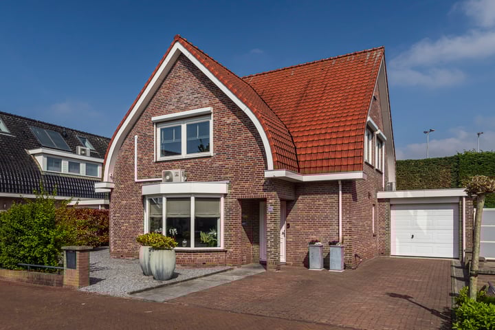 De Rhijenhof 13A in 's-Gravenhage foto