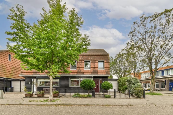 de Ruijterkade 15 in Wormerveer foto