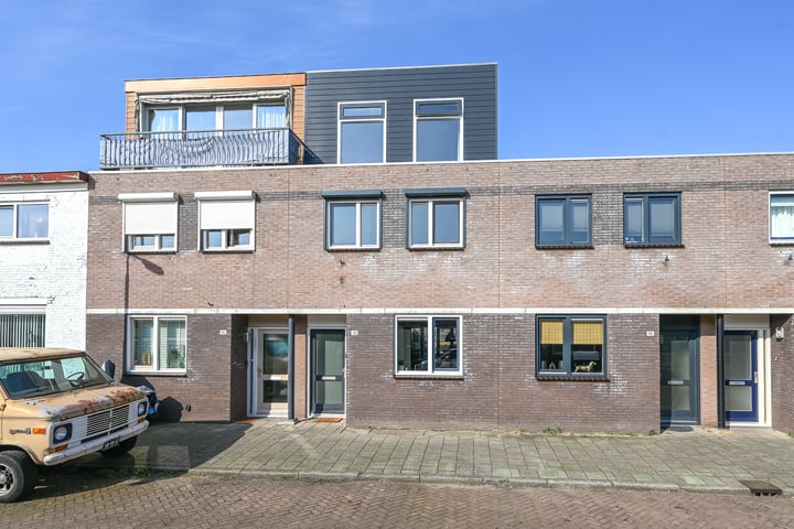 De Ruyterstraat 158 in IJmuiden foto