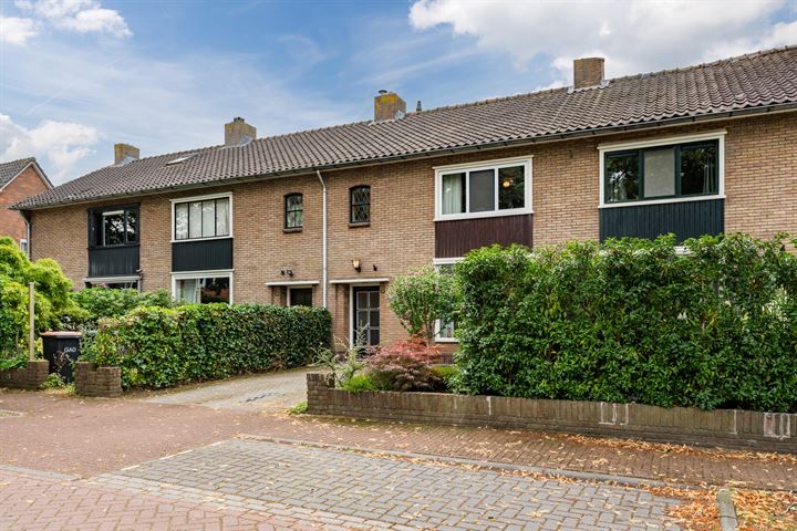De Ruyterstraat 33 in Huizen foto