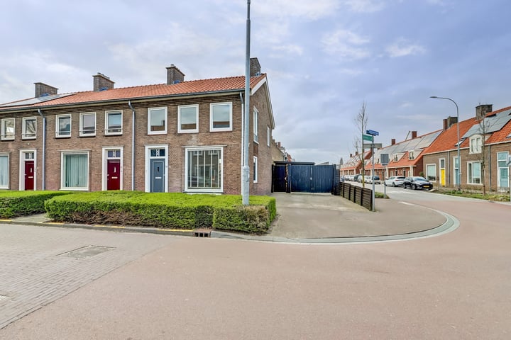 De Ruyterstraat 56 in Middelburg foto