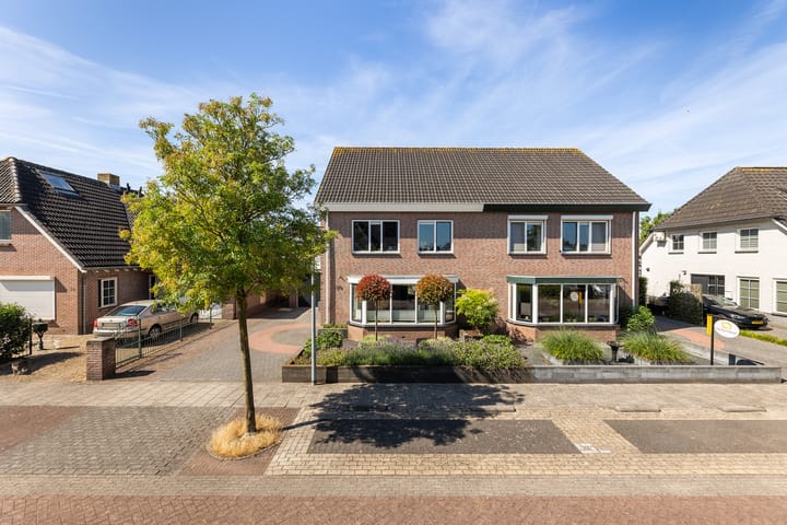 De Savornin Lohmanhof 24 in Wezep foto