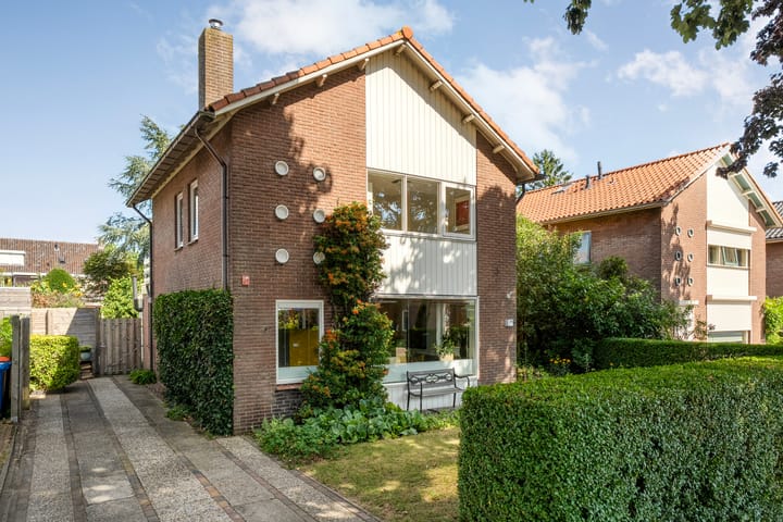 De Savornin Lohmanlaan 36 in Zwolle foto