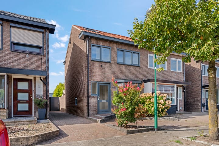 De Savornin Lohmanstraat 40 in Veenendaal