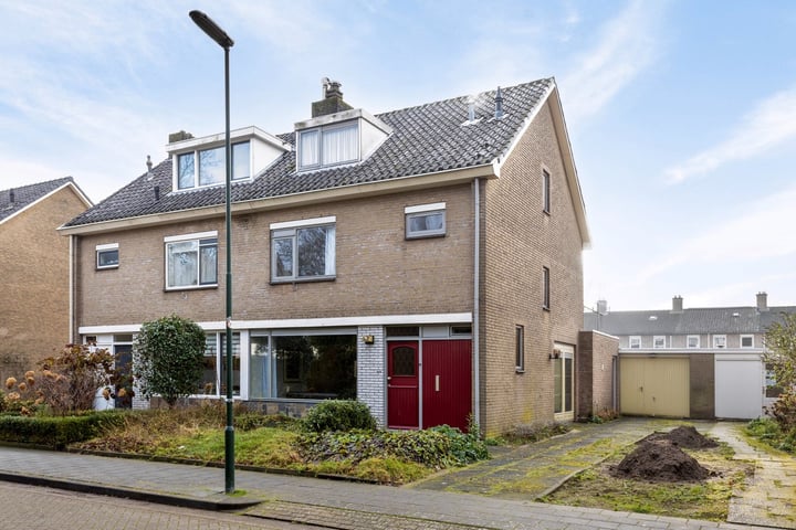 De Sitterlaan 82 in Veldhoven foto