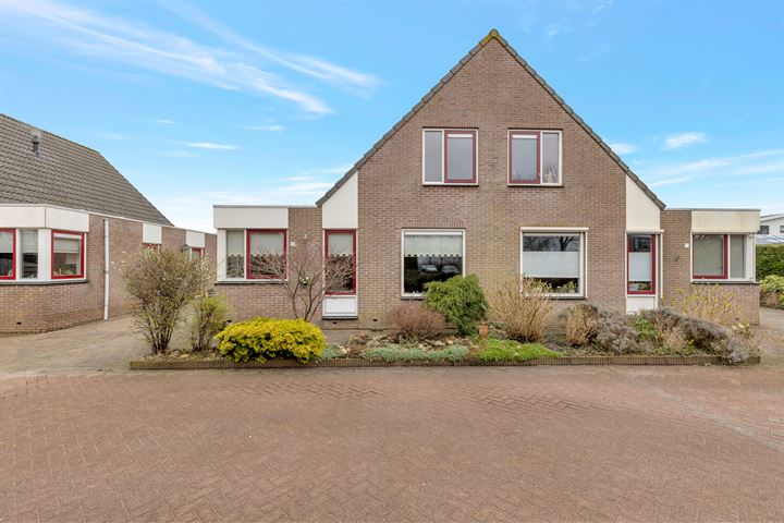 De Steenbok 5 in Oosterblokker foto