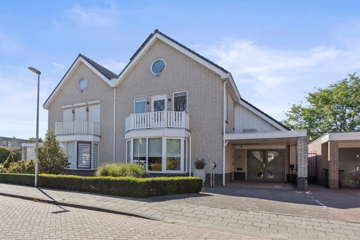 De Steenenborch 39 in Nieuwkuijk foto