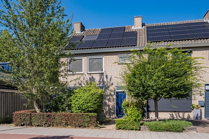 De Stoutheuvel 27 in Eindhoven foto