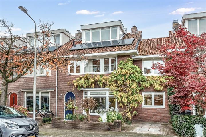 De Surmontstraat 15 in Amstelveen foto
