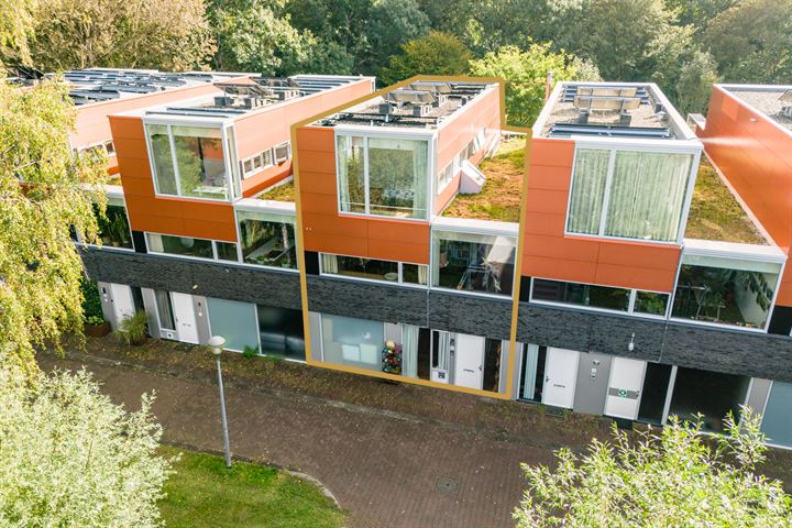 De Swarrelsstraat 10 in Haarlem foto