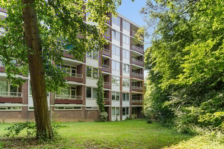 De Tichel 128 in Heerlen foto