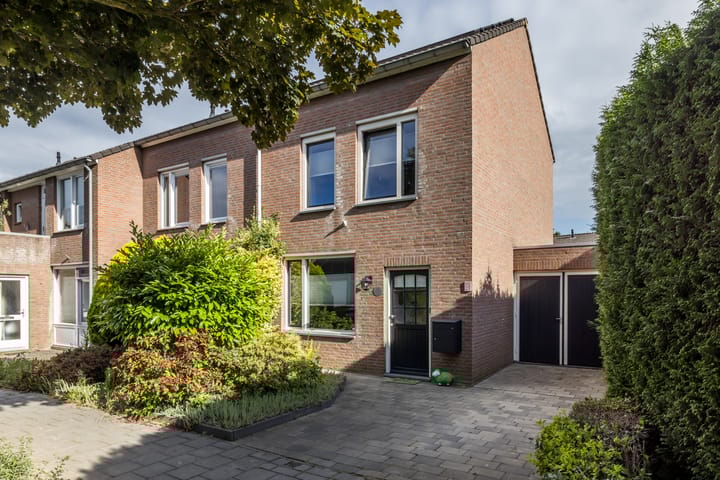 De Uithof 19 in Sint Geertruid