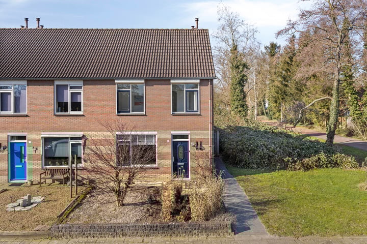 De Valk 9 in Almelo foto