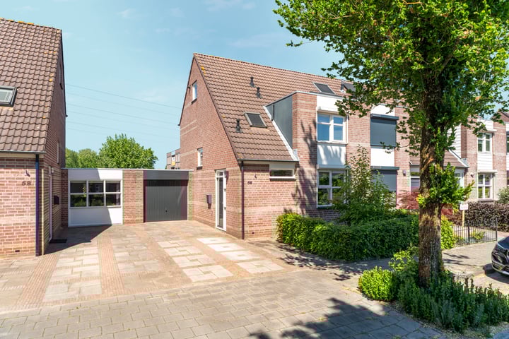 De Veldse Hofstede 56 in Zetten foto