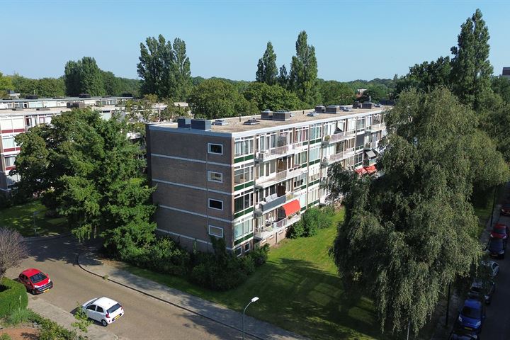 De Visserstraat 20 in Apeldoorn foto