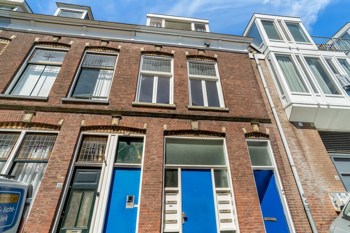 De Vlouw 44A in Delft foto