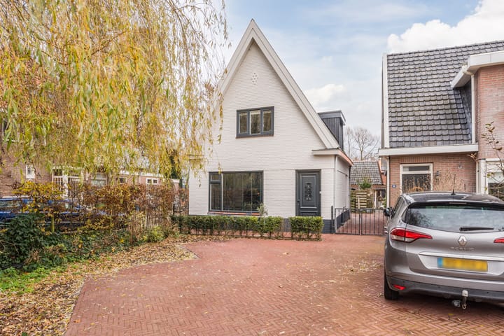 De Vos van Steenwijklaan 79 in Hoogeveen