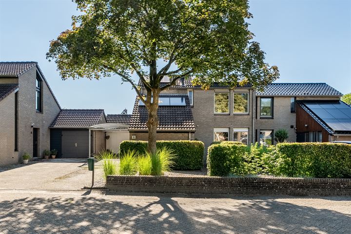 De Vos van Steenwijkstraat 12 in de Wijk foto