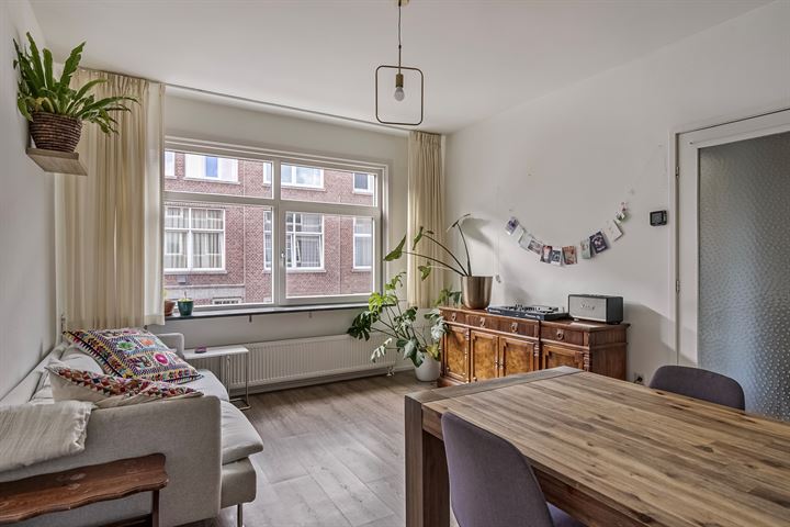 De Vriesstraat 22 in 's-Gravenhage foto