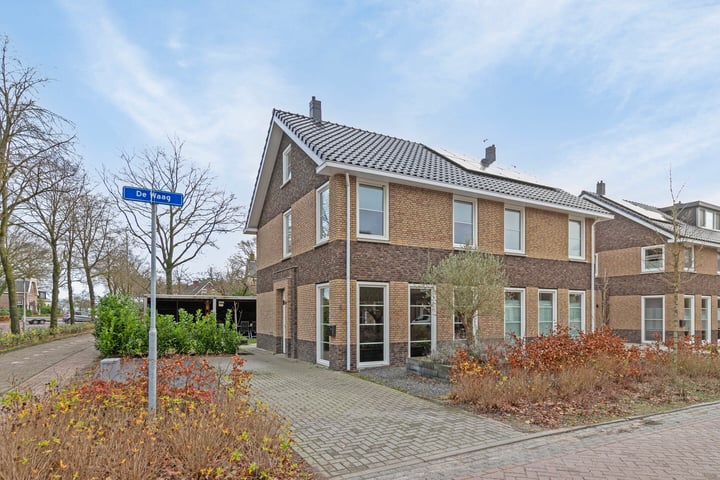 De Waag 1 in Veeningen foto