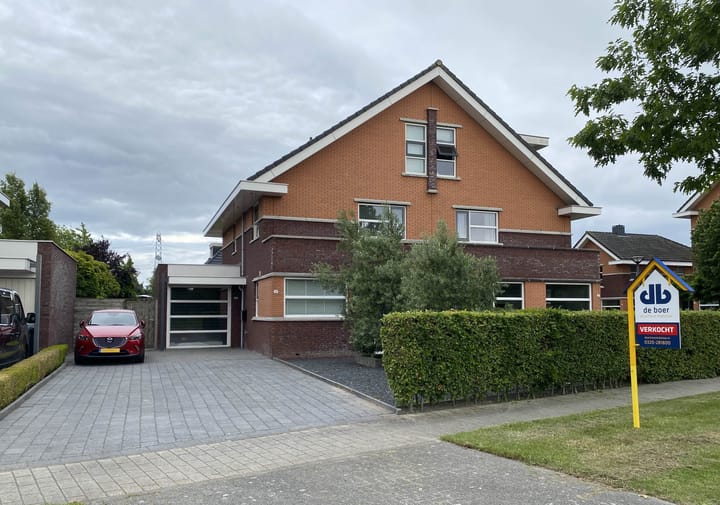 De Waardenborg 25 in Lelystad foto