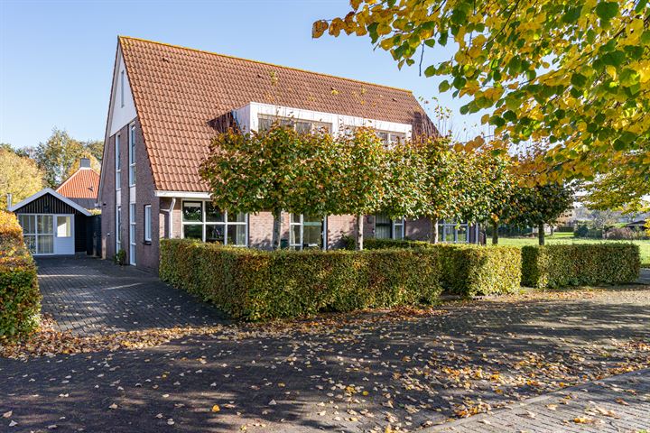 De Weech 25 in Luxwoude foto