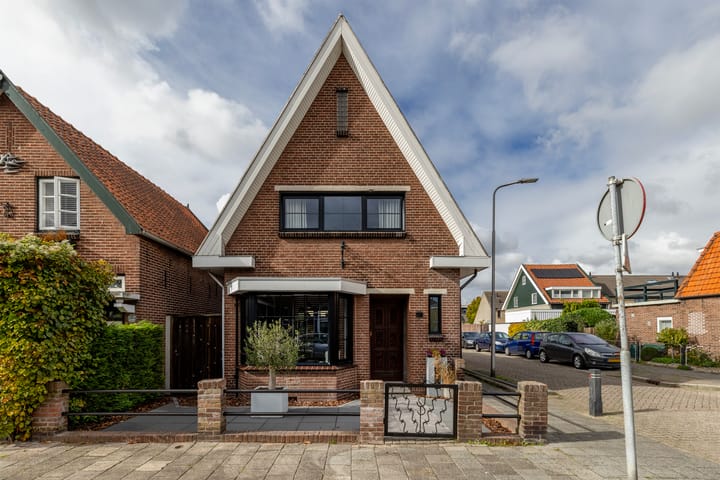 de Wetstraat 18 in Ridderkerk foto