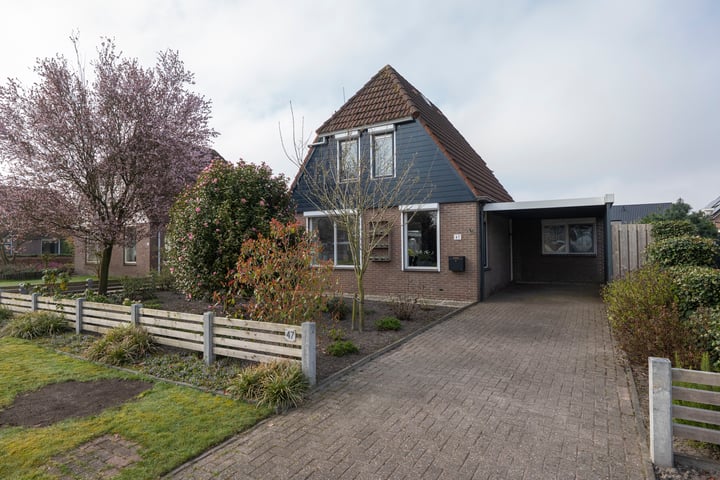 De Wieke 47 in Valthermond foto