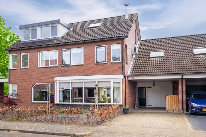 De Wielewaal 19 in Almelo foto