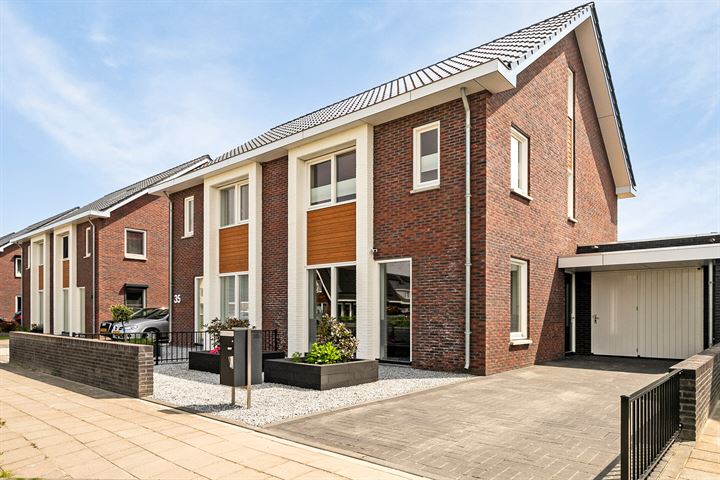 De Wierse 37 in Biddinghuizen foto