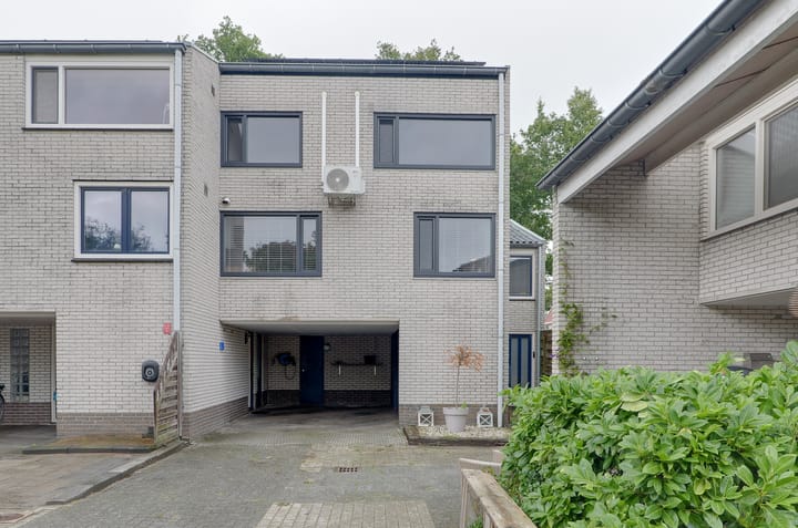 De Wouden 193 in Assen foto