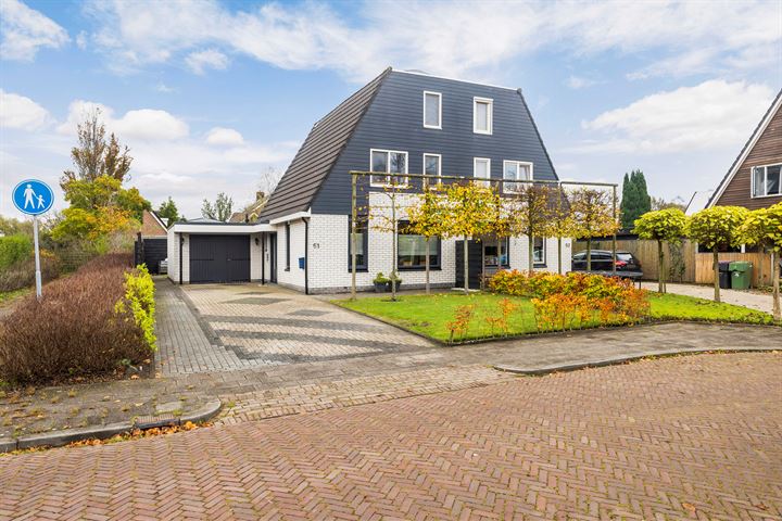 De Zeilen 51 in Buitenpost foto
