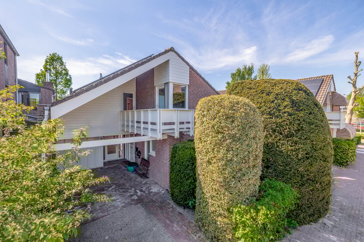 Debijelaan 30 in Schoonhoven