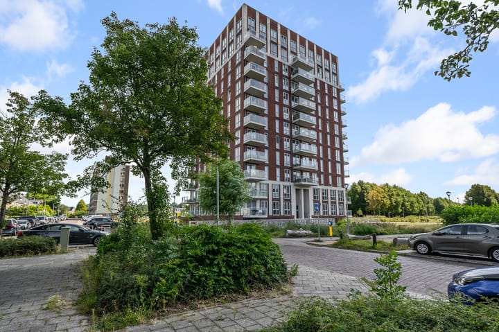 Debora Bakelaan 106 in Heemskerk foto