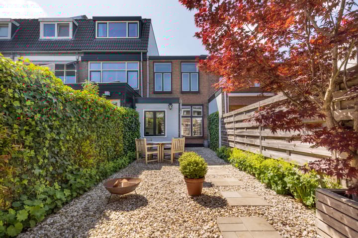 Decimastraat 31 in Leiden foto