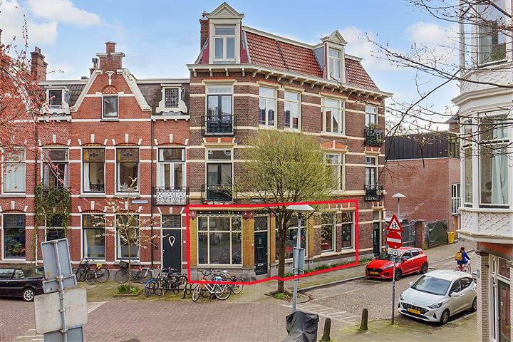 Deken Roesstraat 2 in Utrecht foto